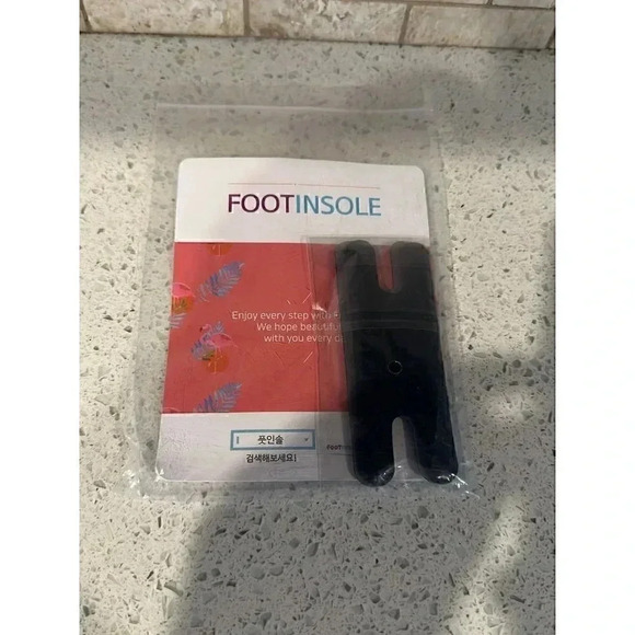 Bundle Heel Cushion Pads, Reusable Self Adhesive Inserts and Grips, box - Picture 4 of 8